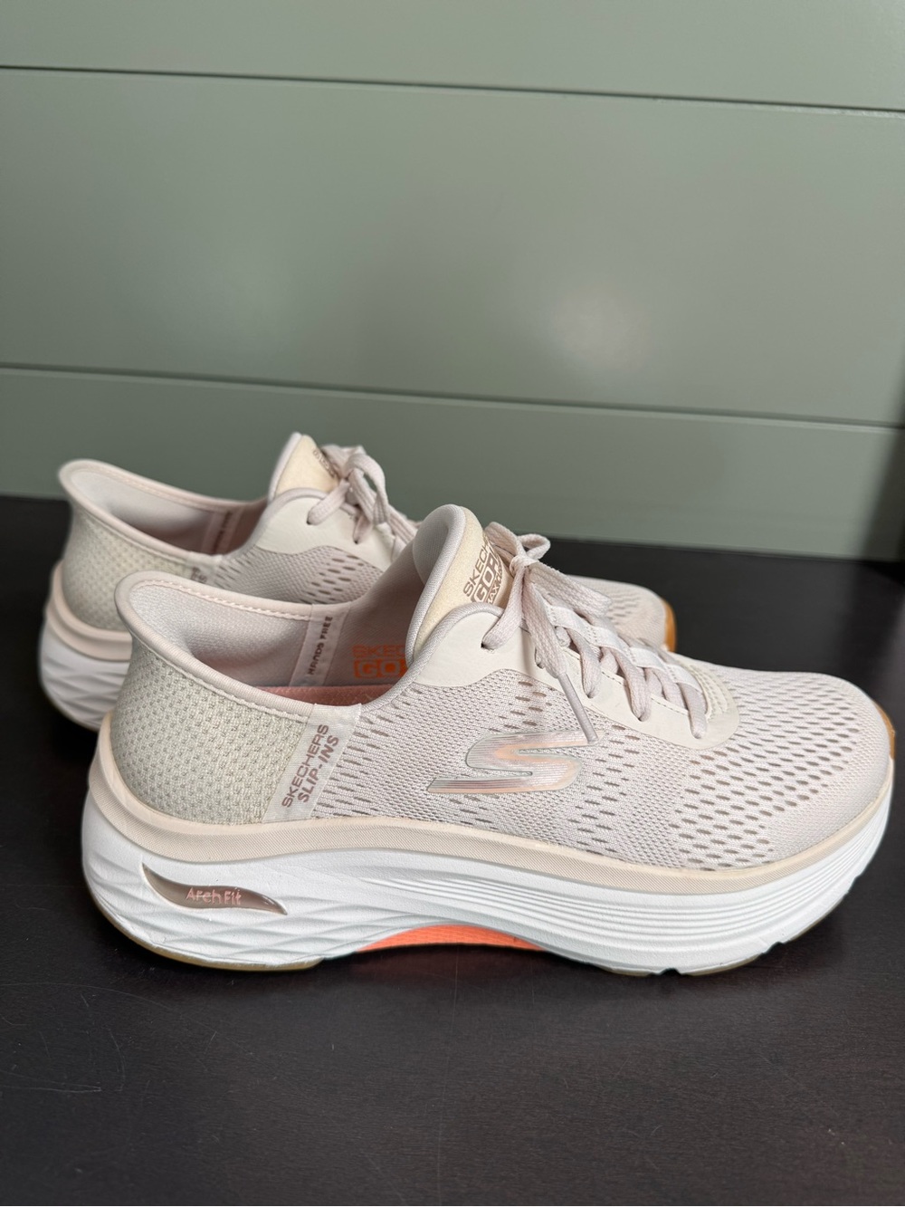 Skechers Women's Pale Blush Arch-Fit Athletic Sneakers - Picture 1 of 6